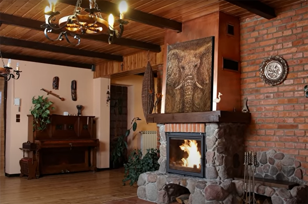 How to Beautify the Wall of a Stone Fireplace